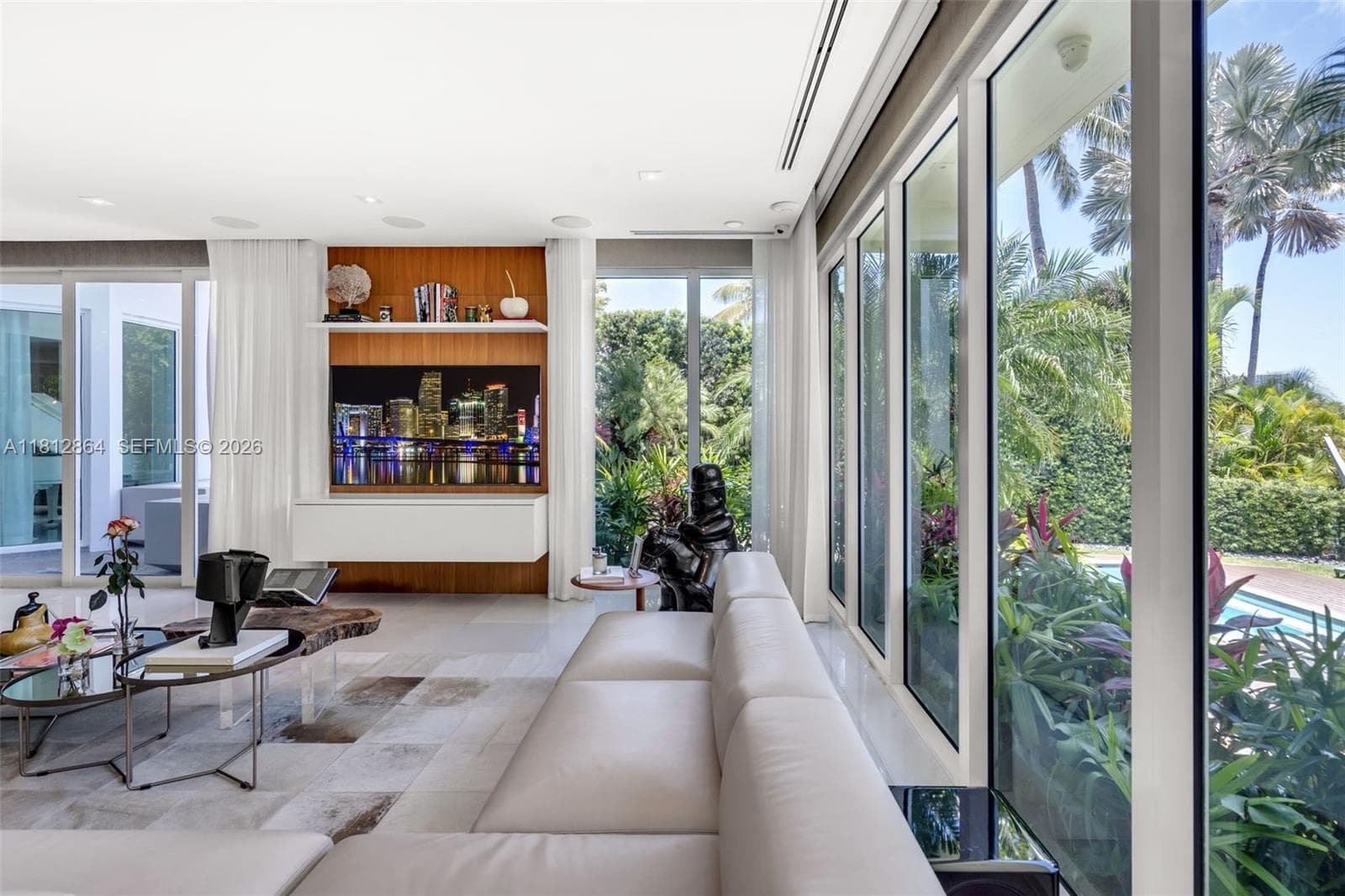 420 Island Dr, Key Biscayne FL 33149 — 22