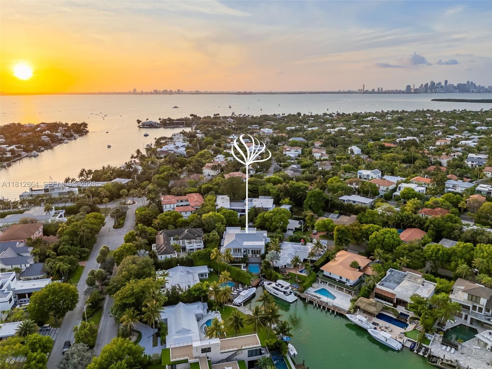 420 Island Dr, Key Biscayne FL 33149 — 80