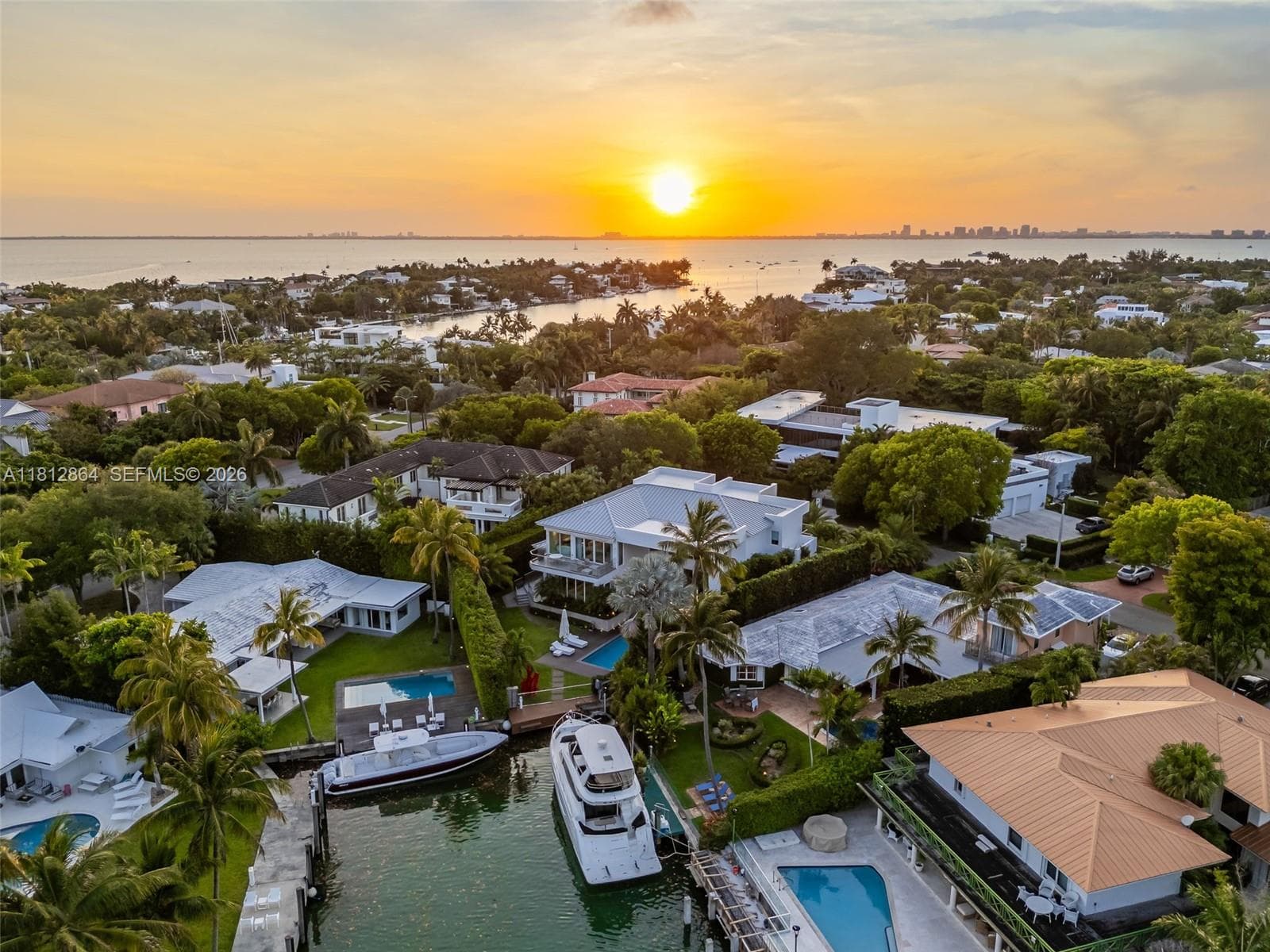 420 Island Dr, Key Biscayne FL 33149 — 81