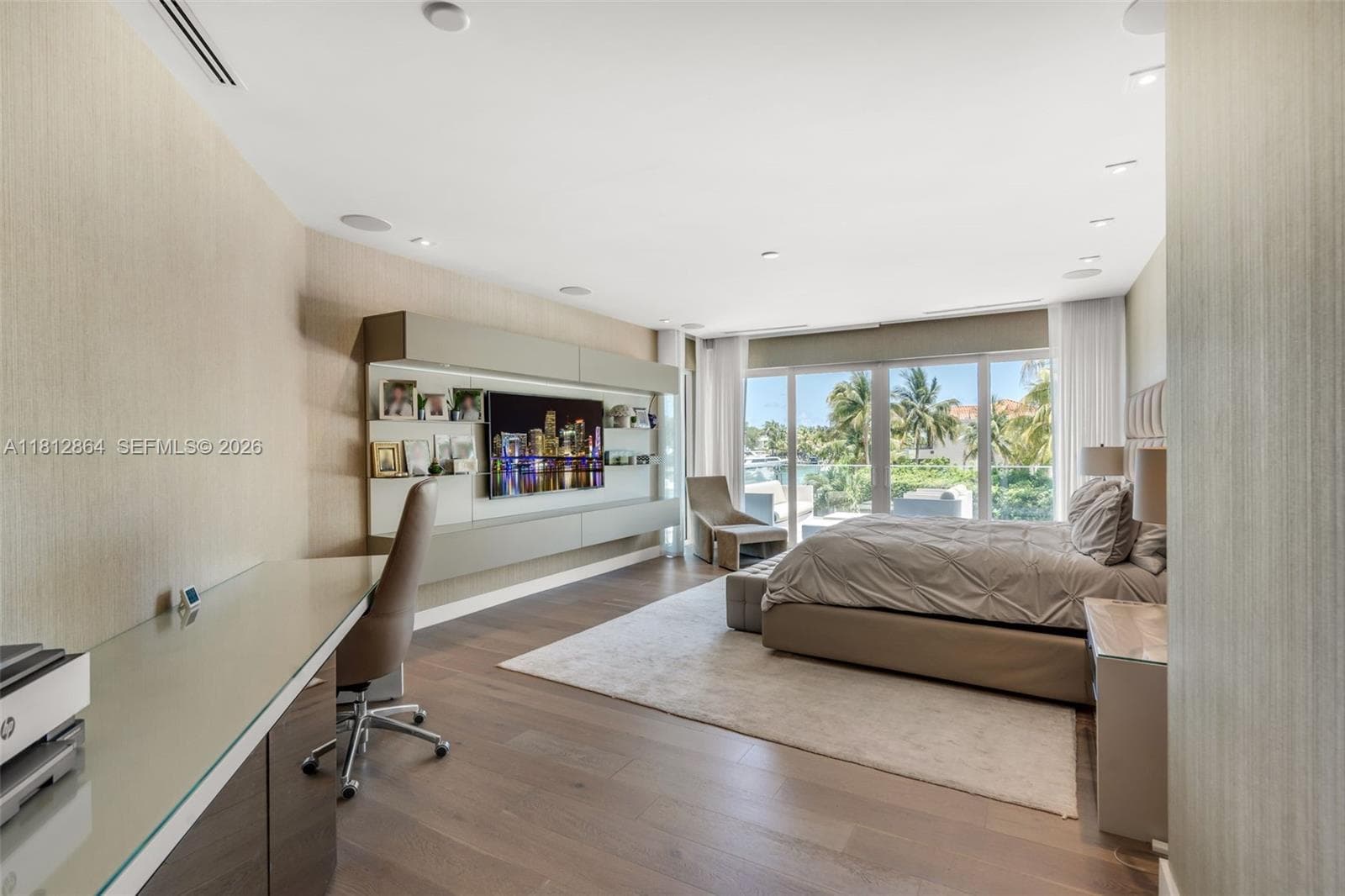 420 Island Dr, Key Biscayne FL 33149 — 34