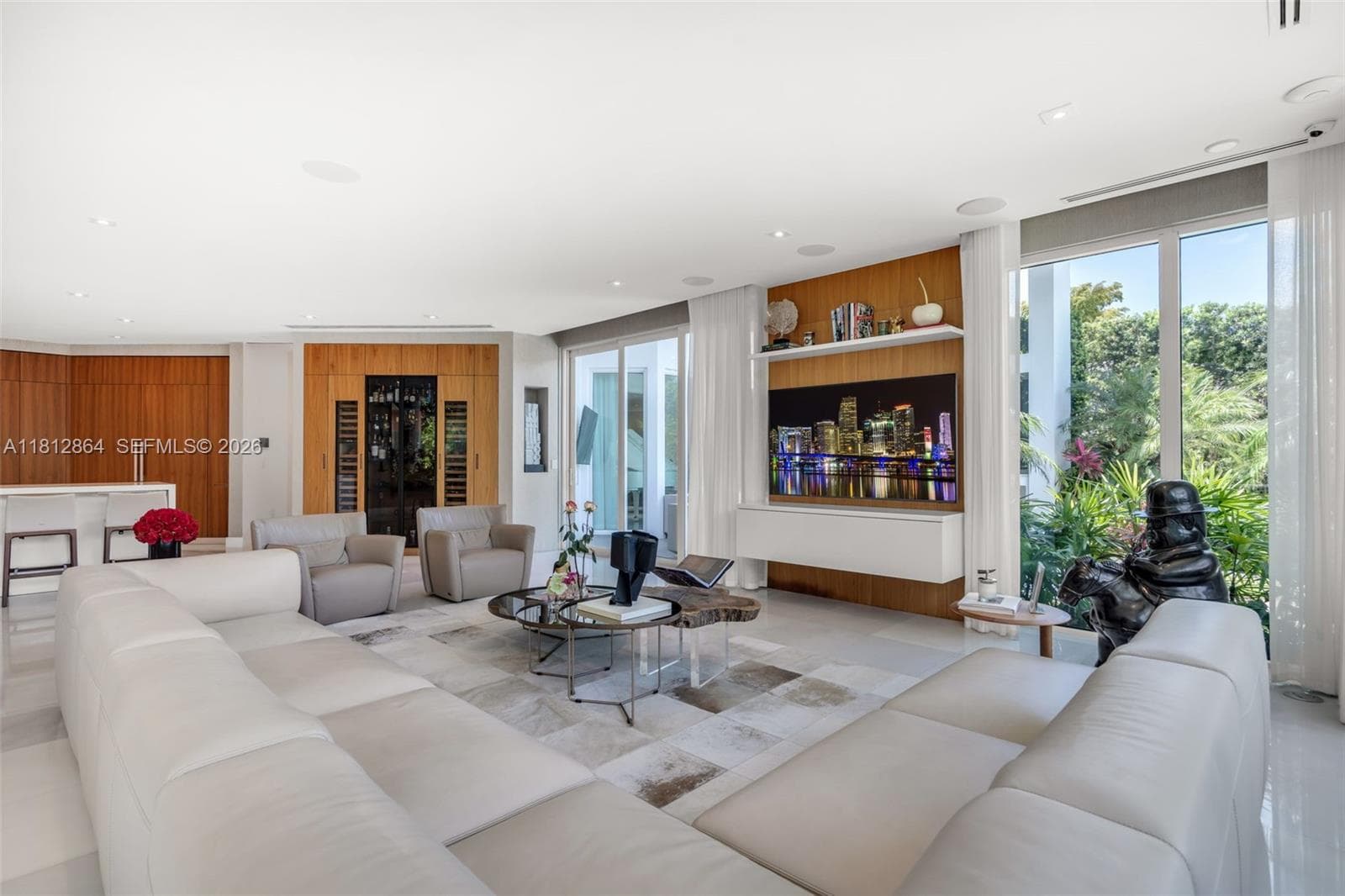 420 Island Dr, Key Biscayne FL 33149 — 21