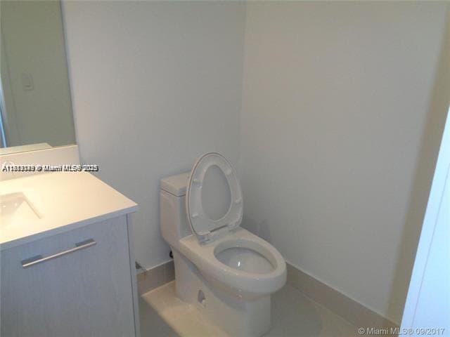 45 SW 9th St # 2709, Miami FL 33130 — 12