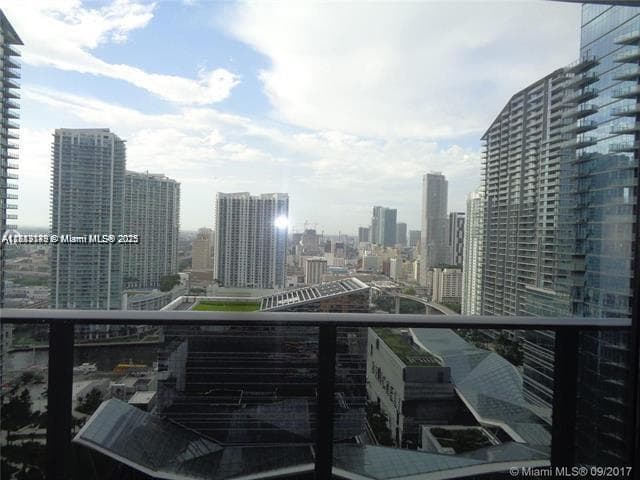 45 SW 9th St # 2709, Miami FL 33130 — 1