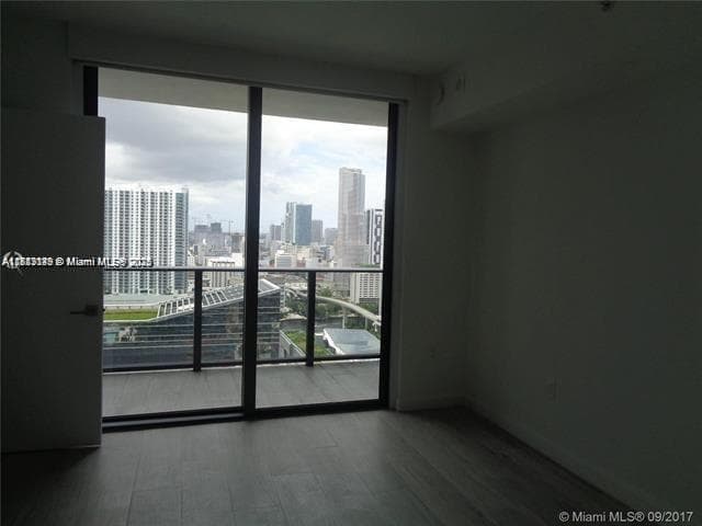 45 SW 9th St # 2709, Miami FL 33130 — 14