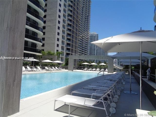 45 SW 9th St # 2709, Miami FL 33130 — 19