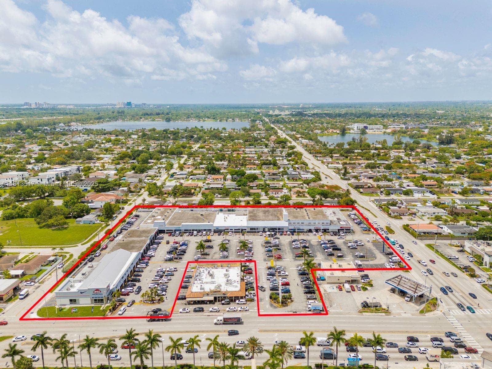 8500 SW 40th St, Miami FL 33155 — 8