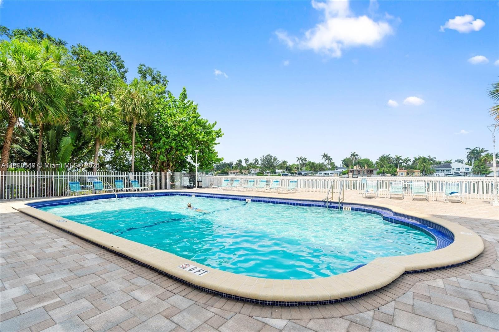 1455 N Treasure Dr # 3R, North Bay Village FL 33141 — 9