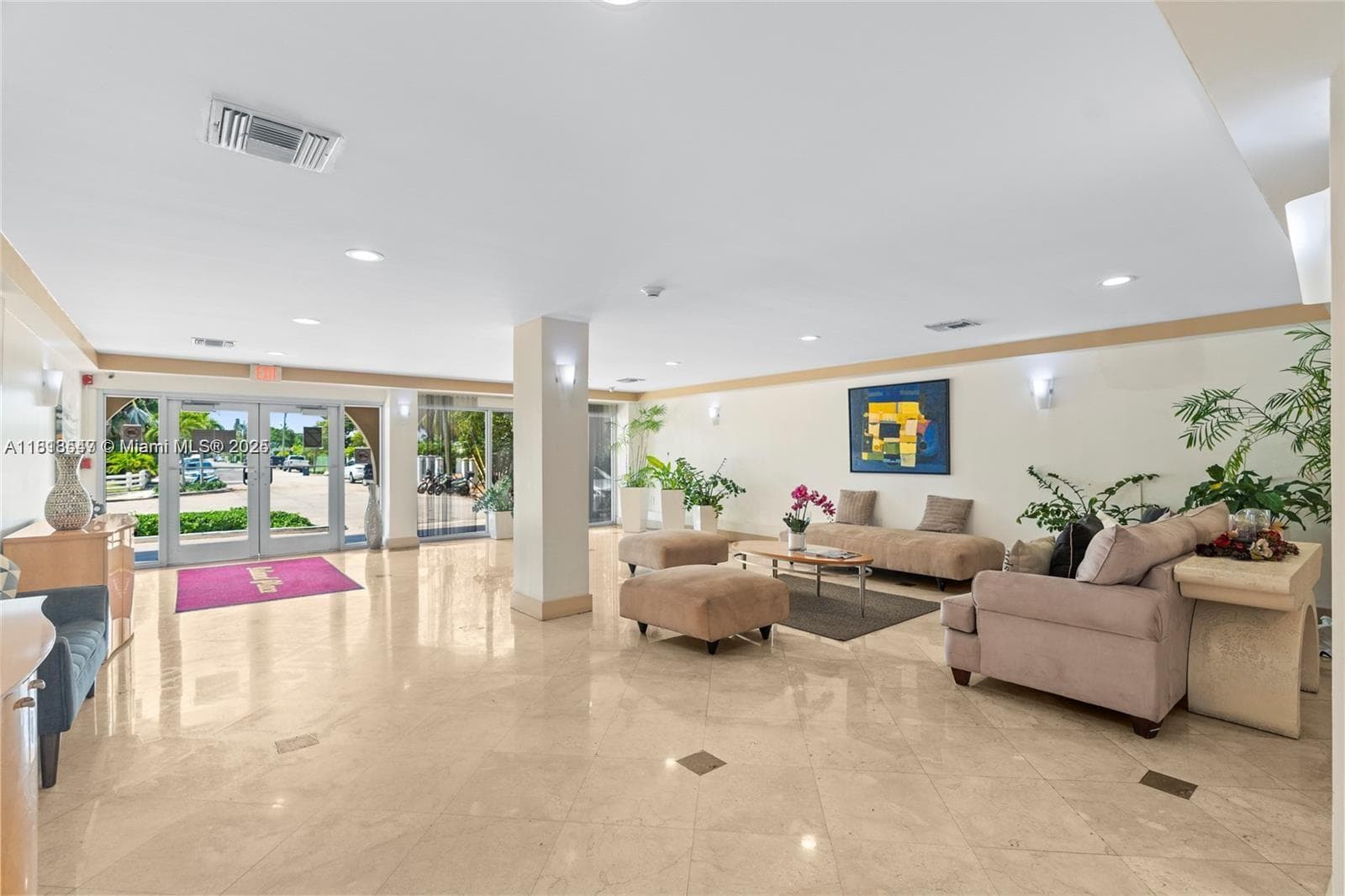 1455 N Treasure Dr # 3R, North Bay Village FL 33141 — 8