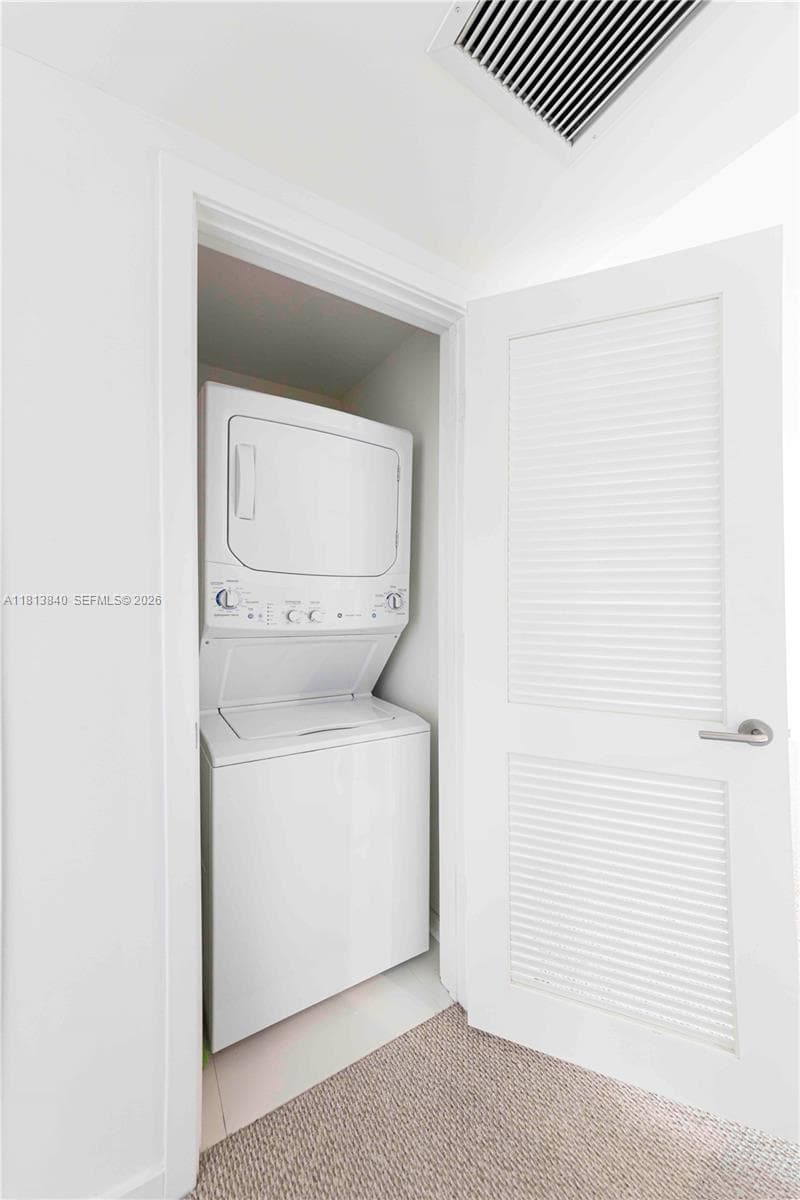 1100 S Miami Ave # 3607, Miami FL 33130 — 24