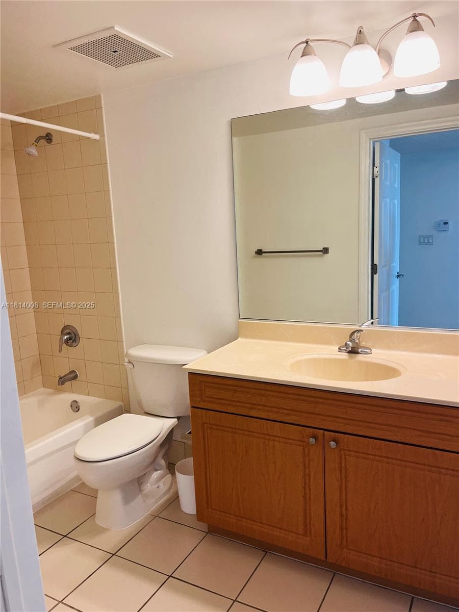 900 SW 8th St # 806, Miami FL 33130 — 6