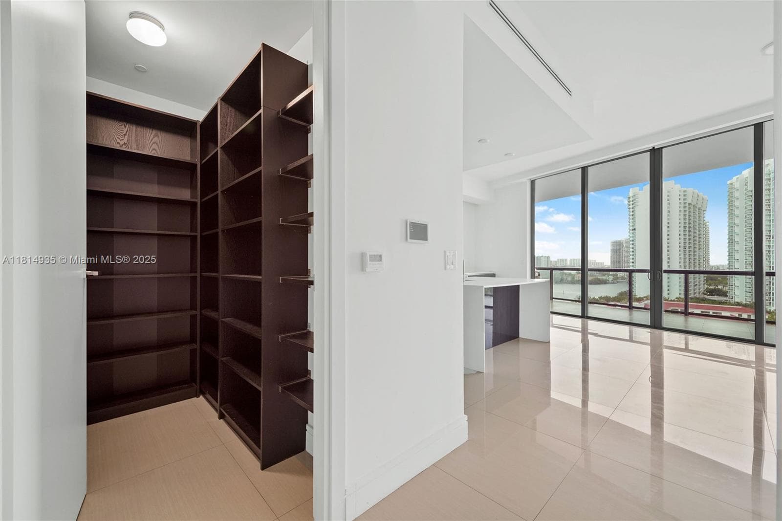 3250 NE 188th St, Aventura FL 33180 — 12