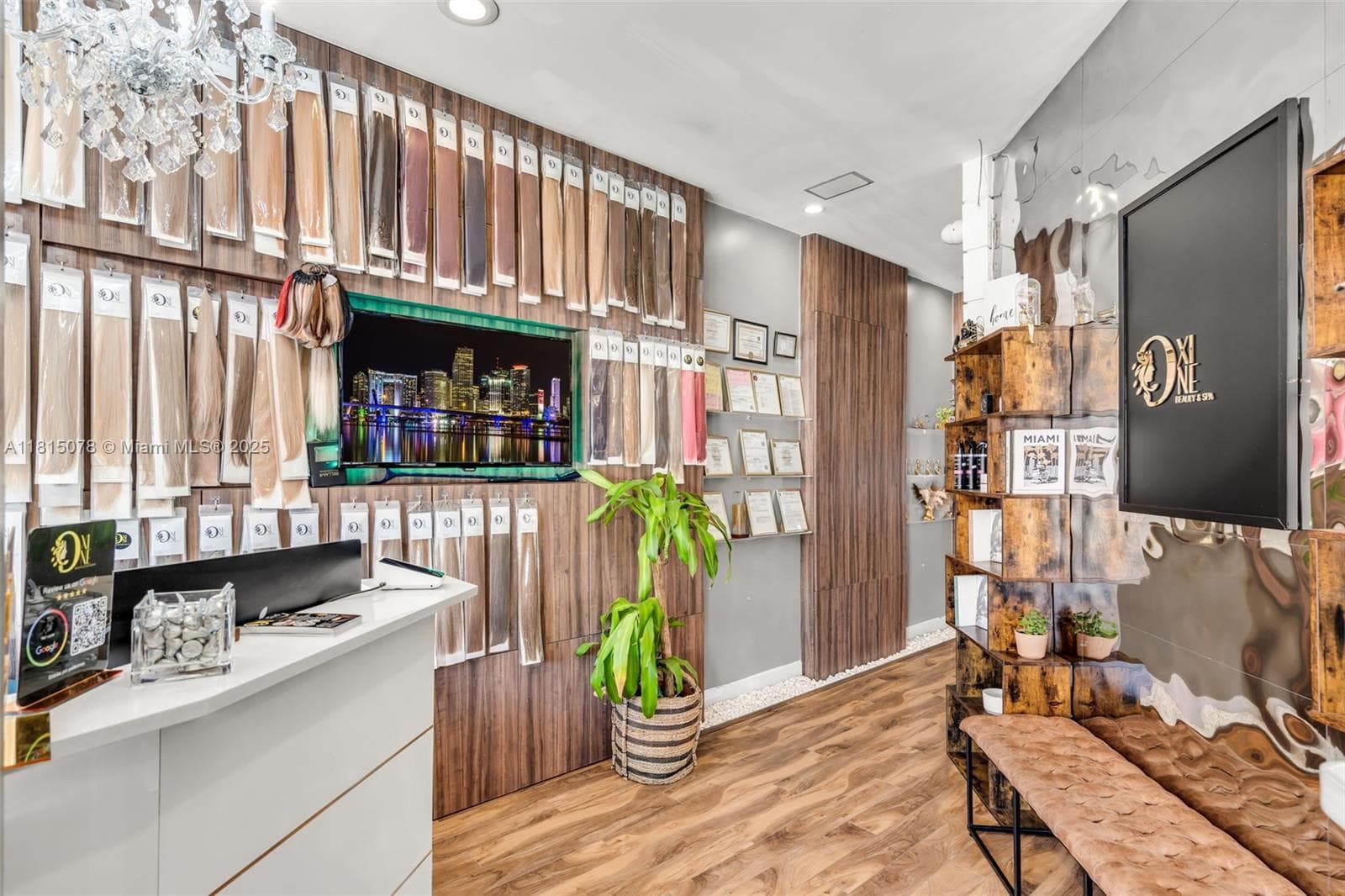 1913 Ponce De Leon Blvd, Coral Gables FL 33134 — 7