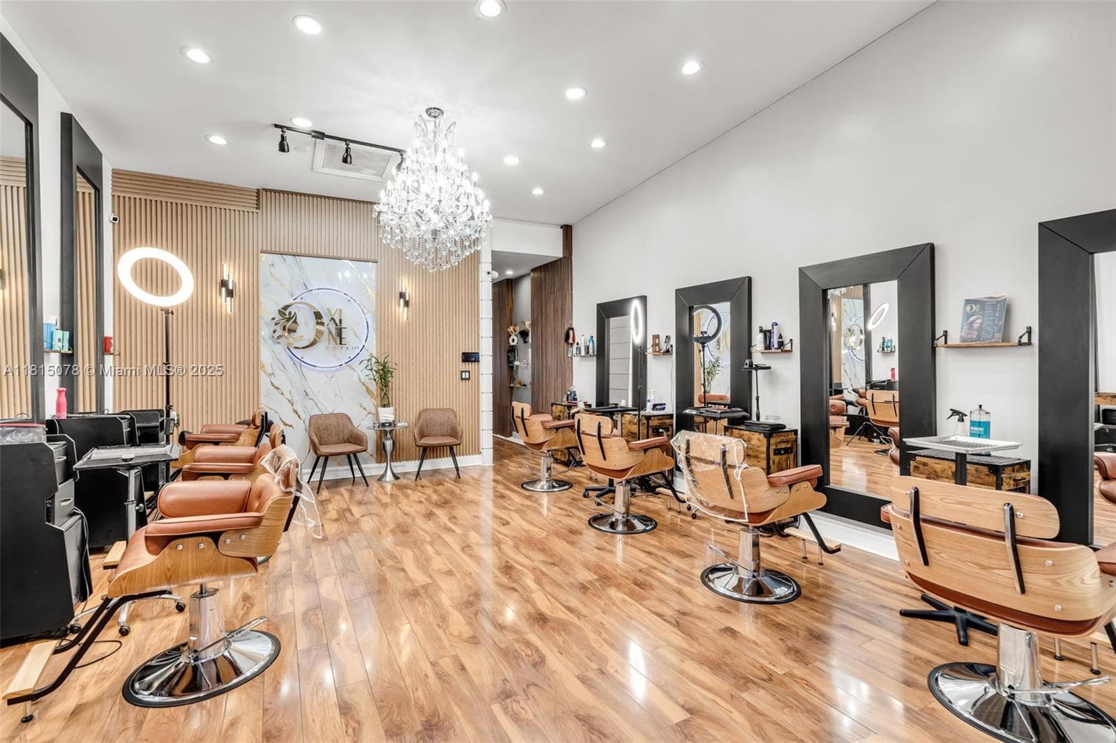 1913 Ponce De Leon Blvd, Coral Gables FL 33134 — 11