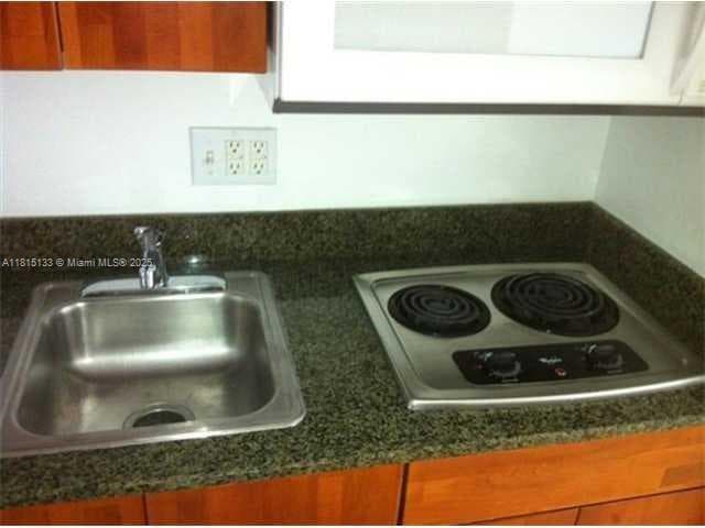 1200 Brickell Bay Dr # 3316, Miami FL 33131 — 9
