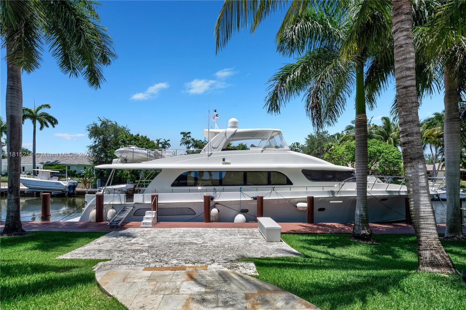 435 Marquesa Dr, Coral Gables FL 33156 — 21
