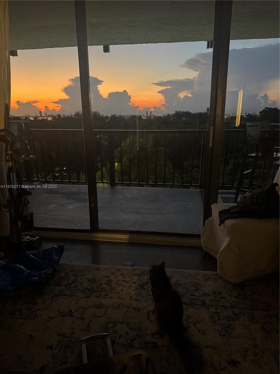 5701 Biscayne Blvd # 701, Miami FL 33137 — 27