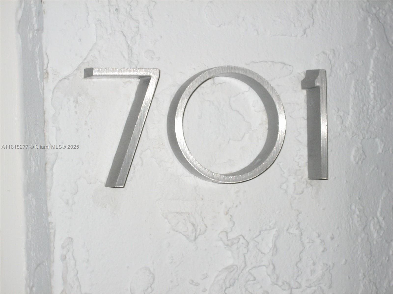 5701 Biscayne Blvd # 701, Miami FL 33137 — 17