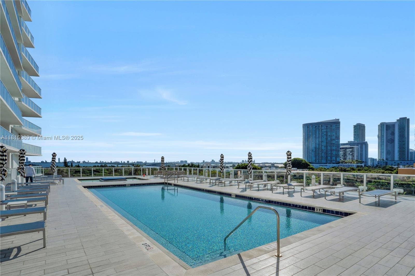 4250 Biscayne Blvd # 1116, Miami FL 33137 — 30