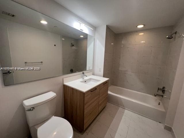 16385 Biscayne Blvd # 820, North Miami Beach FL 33160 — 16