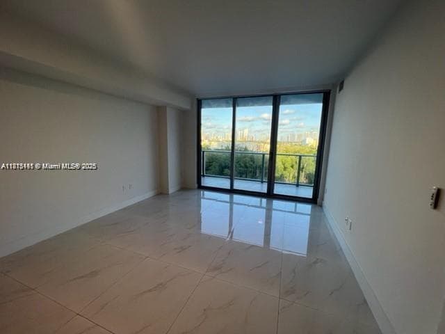 16385 Biscayne Blvd # 820, North Miami Beach FL 33160 — 1