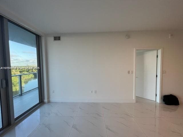16385 Biscayne Blvd # 820, North Miami Beach FL 33160 — 5
