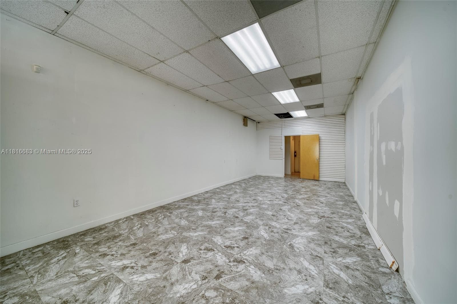 363 E 1st Ave, Miami FL 33010 — 6