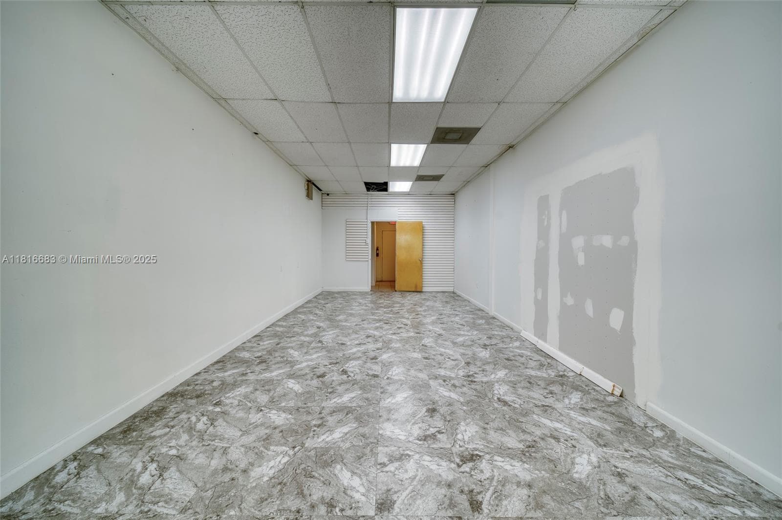 363 E 1st Ave, Miami FL 33010 — 5