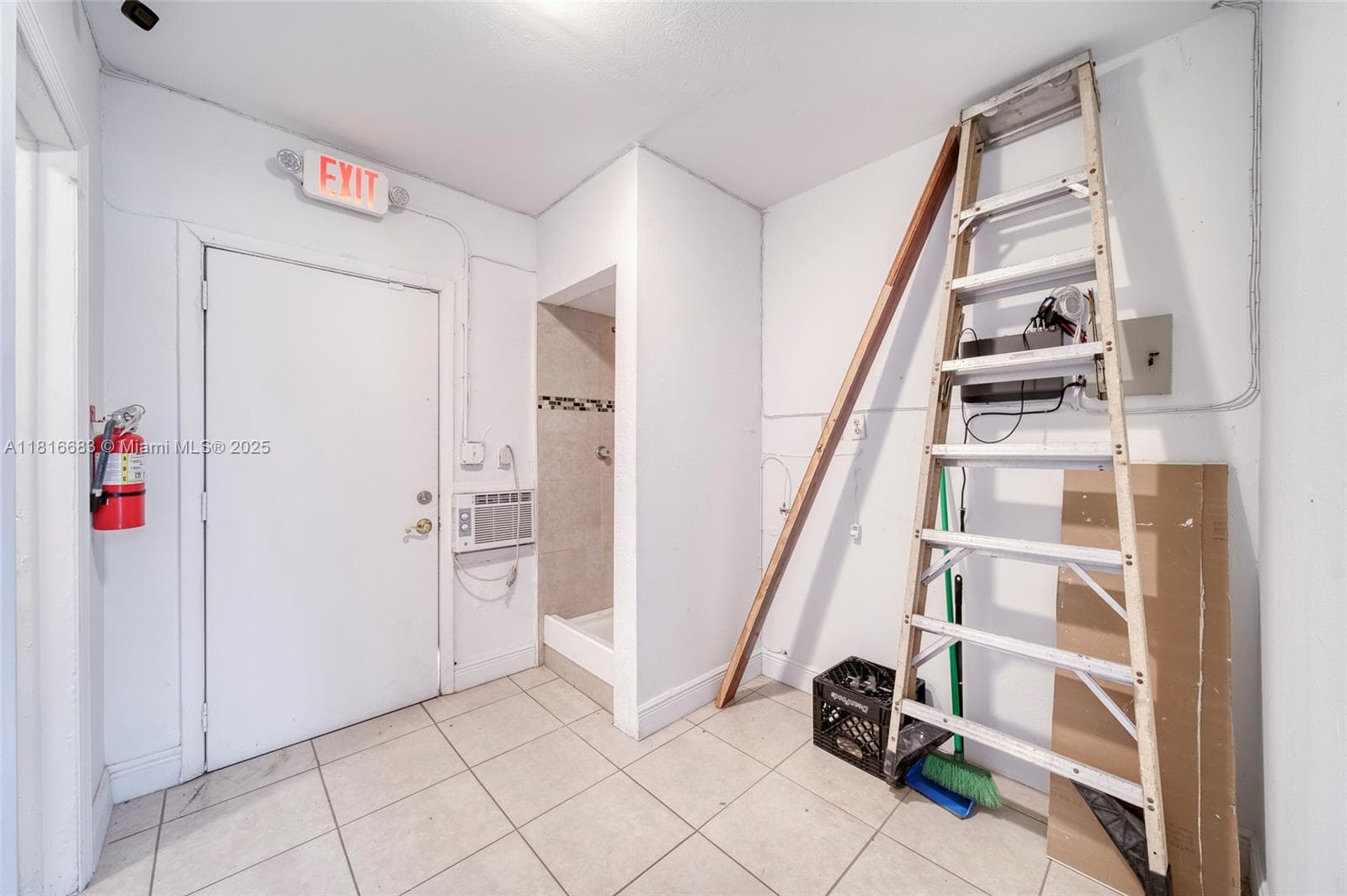 363 E 1st Ave, Miami FL 33010 — 8
