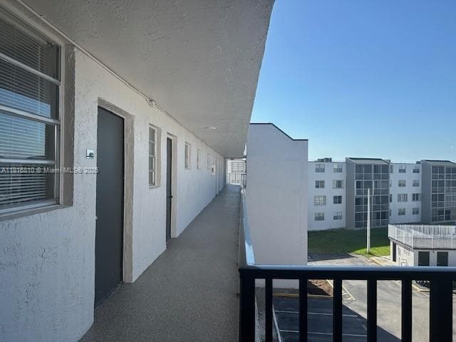 El Conquistador North Con, Miami, FL — 2