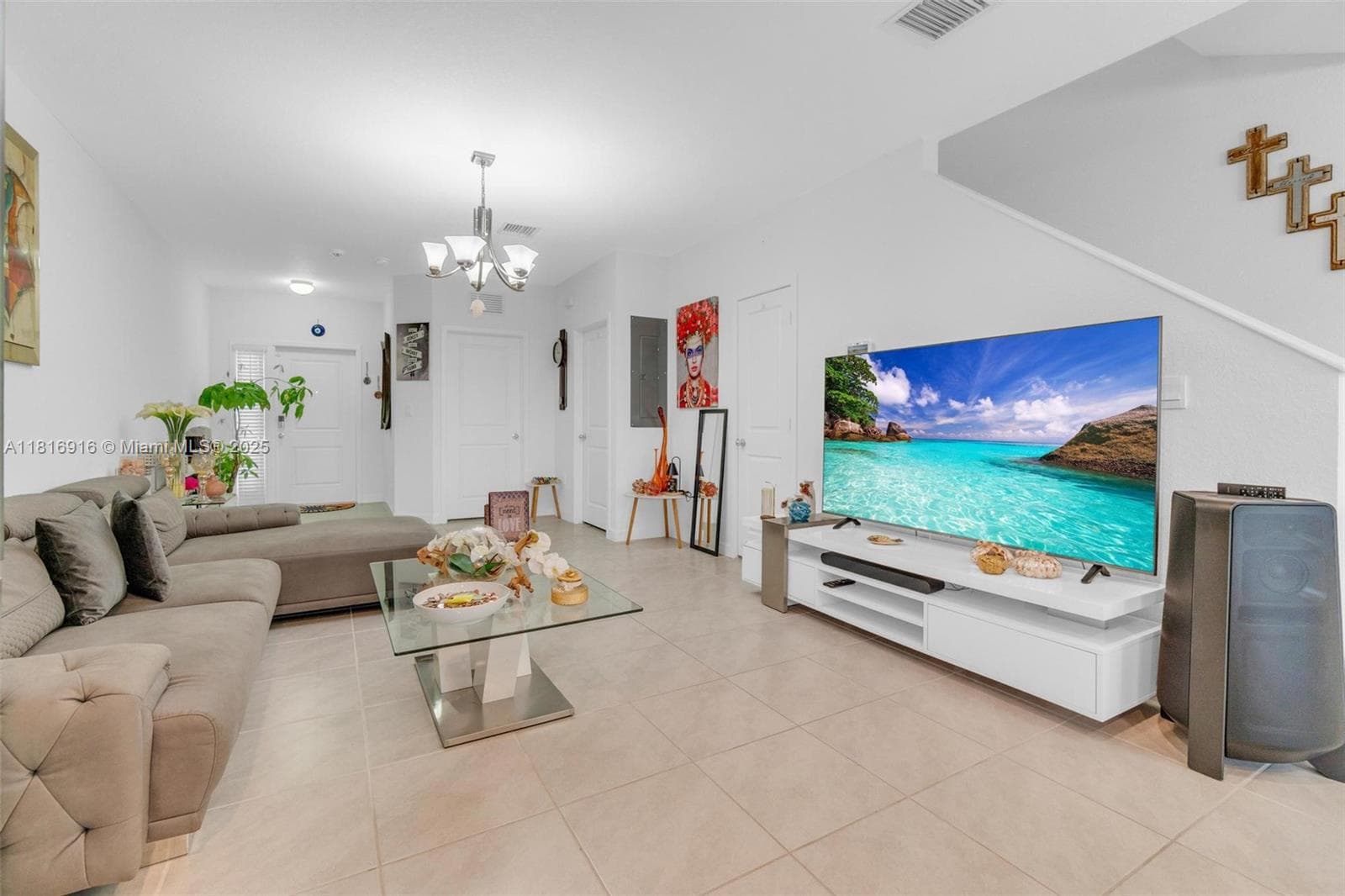 504 NE 1st Dr, Florida City FL 33034 — 42