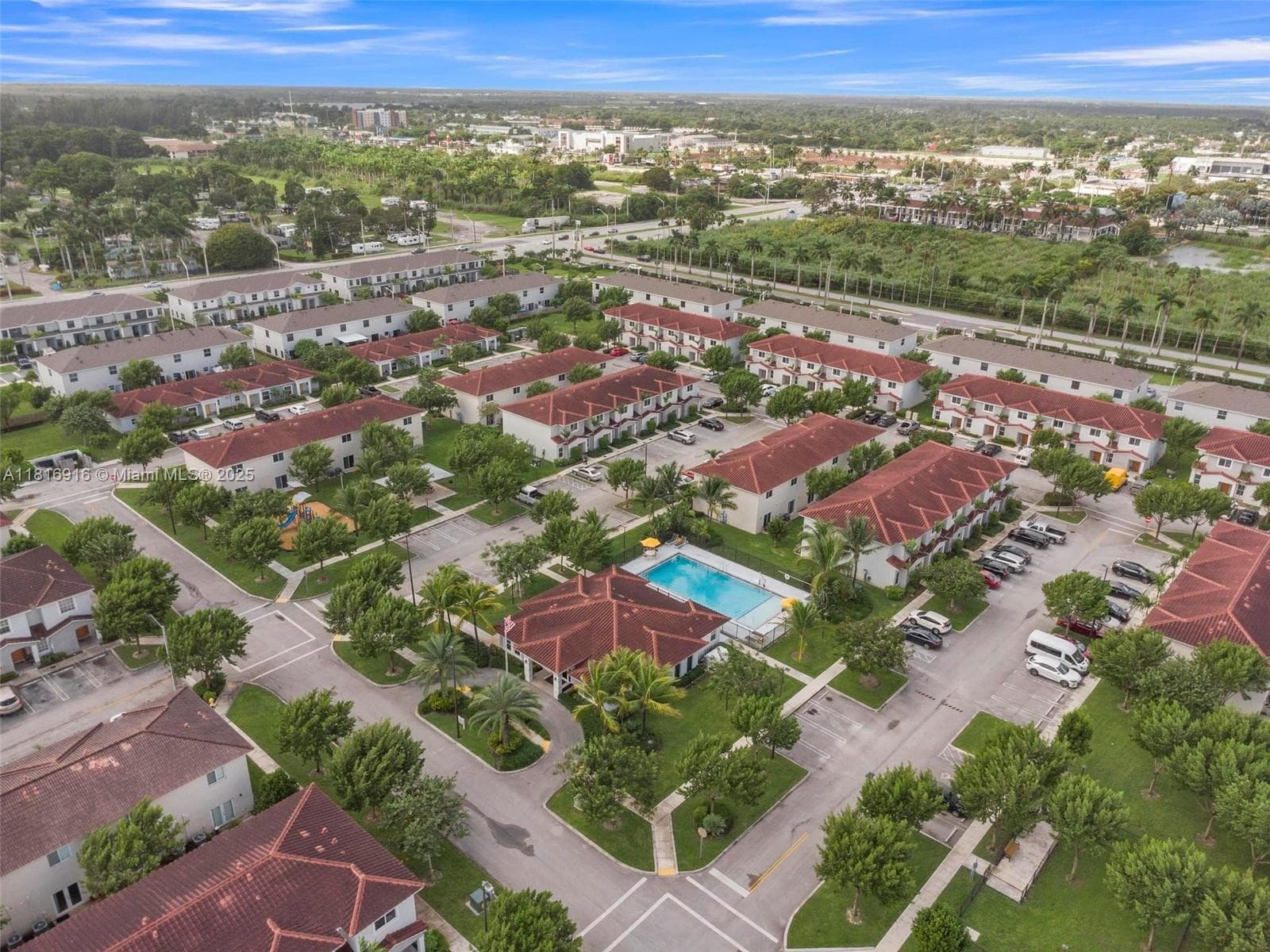 504 NE 1st Dr, Florida City FL 33034 — 16