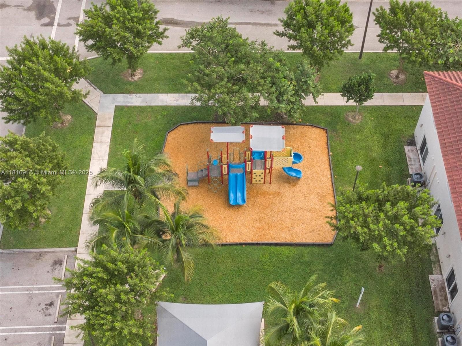 504 NE 1st Dr, Florida City FL 33034 — 18