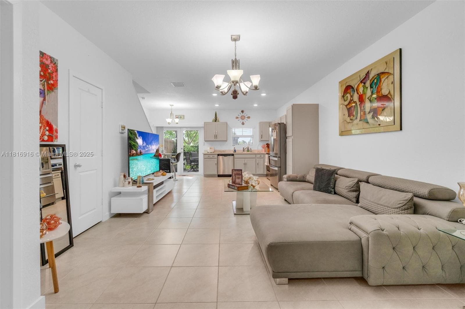 504 NE 1st Dr, Florida City FL 33034 — 40