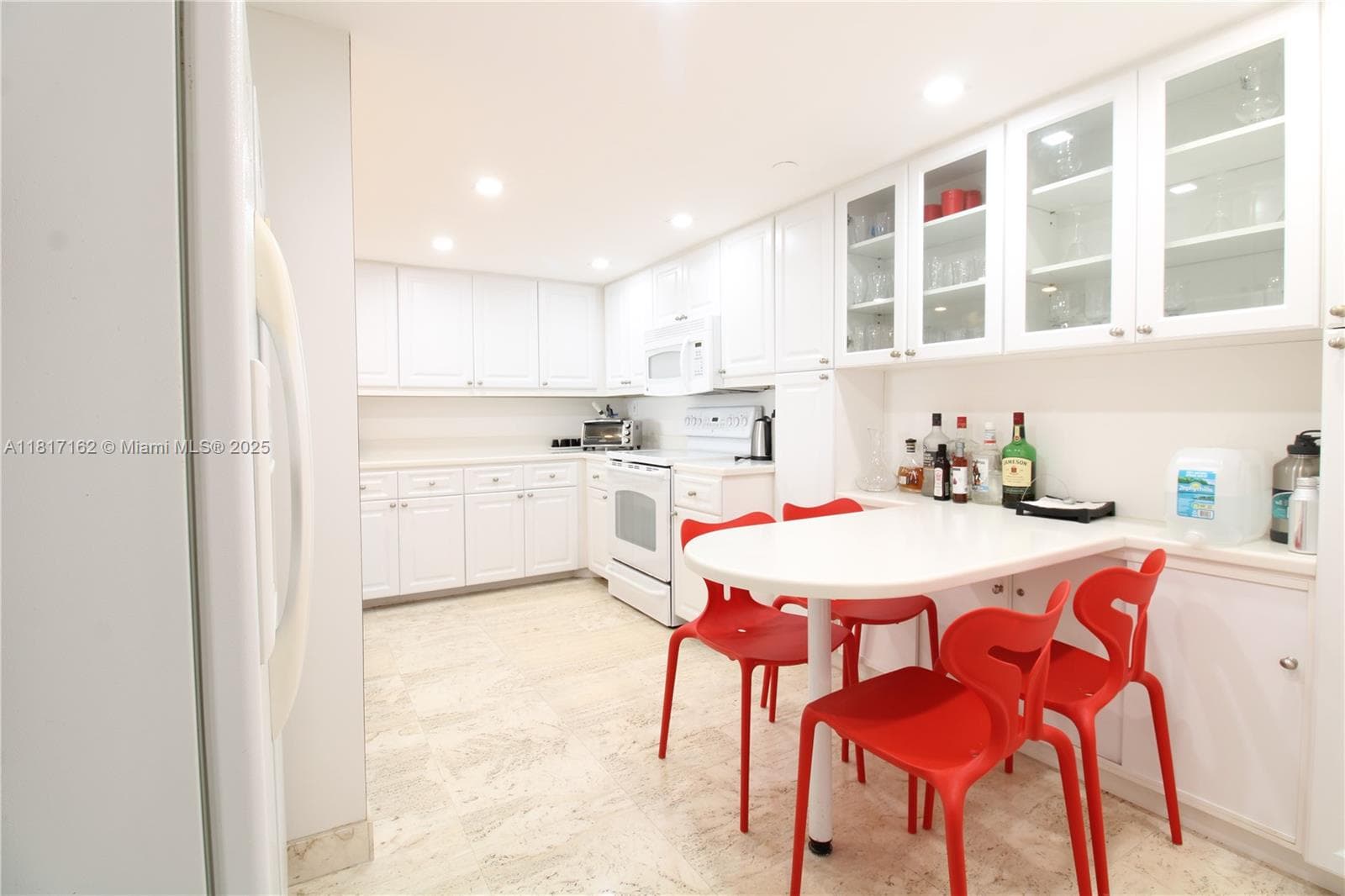 151 Crandon Blvd # 702, Key Biscayne FL 33149 — 12