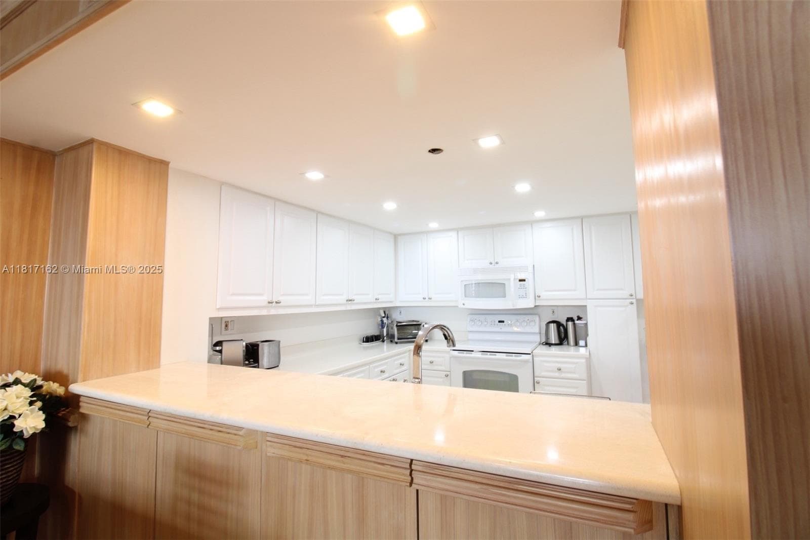 151 Crandon Blvd # 702, Key Biscayne FL 33149 — 5