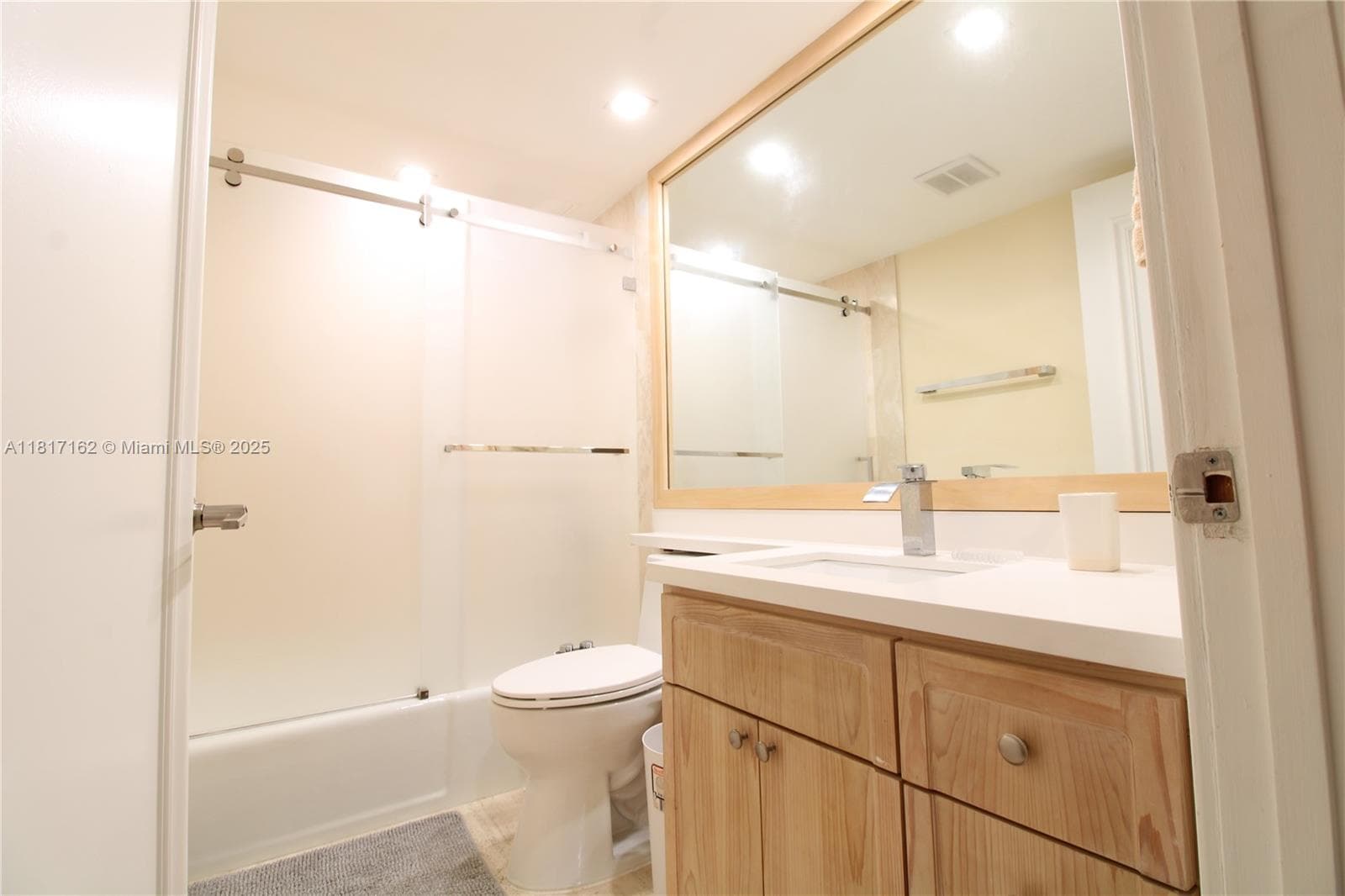 151 Crandon Blvd # 702, Key Biscayne FL 33149 — 21