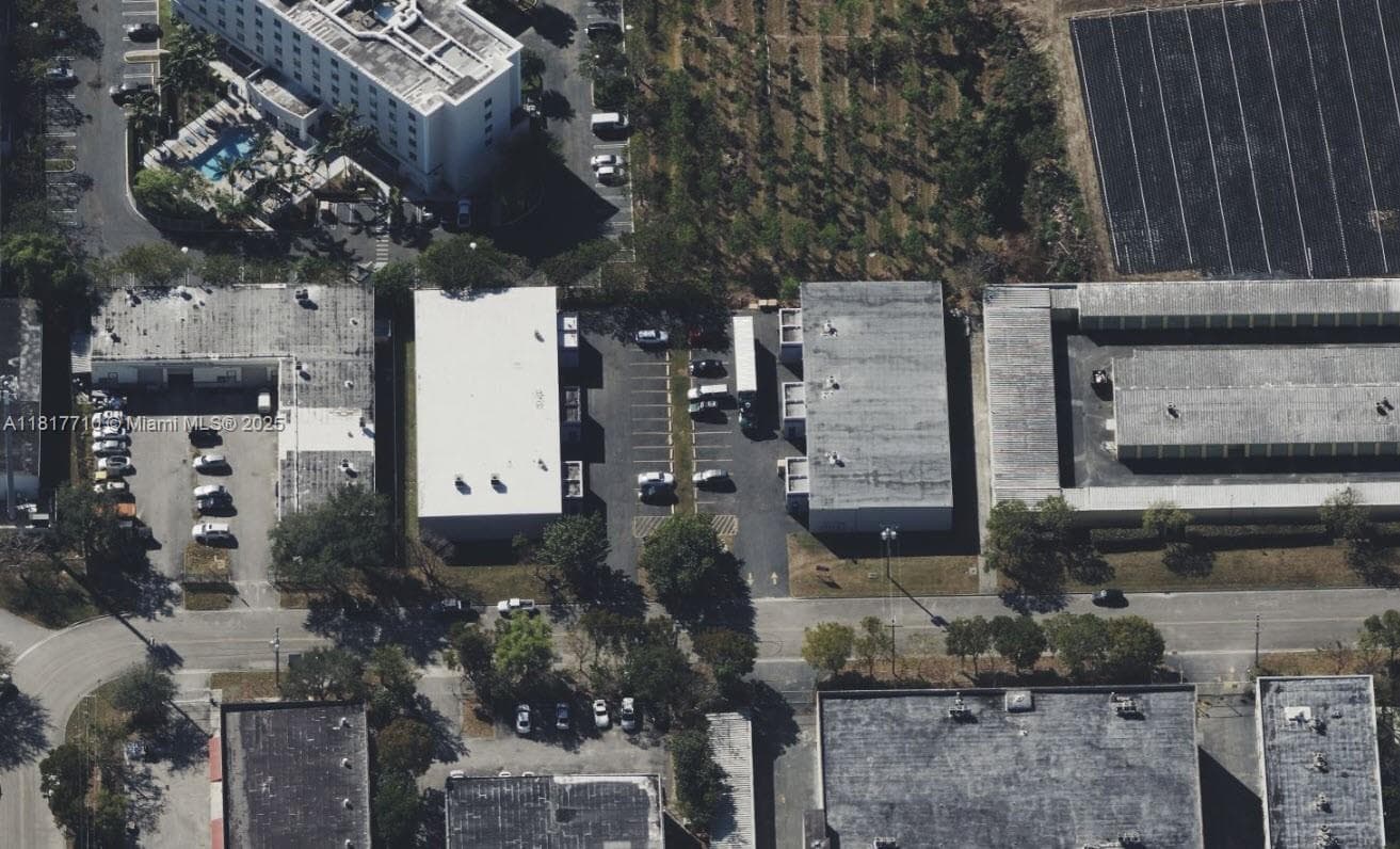 13552 SW 129th St, Miami FL 33186 — 9