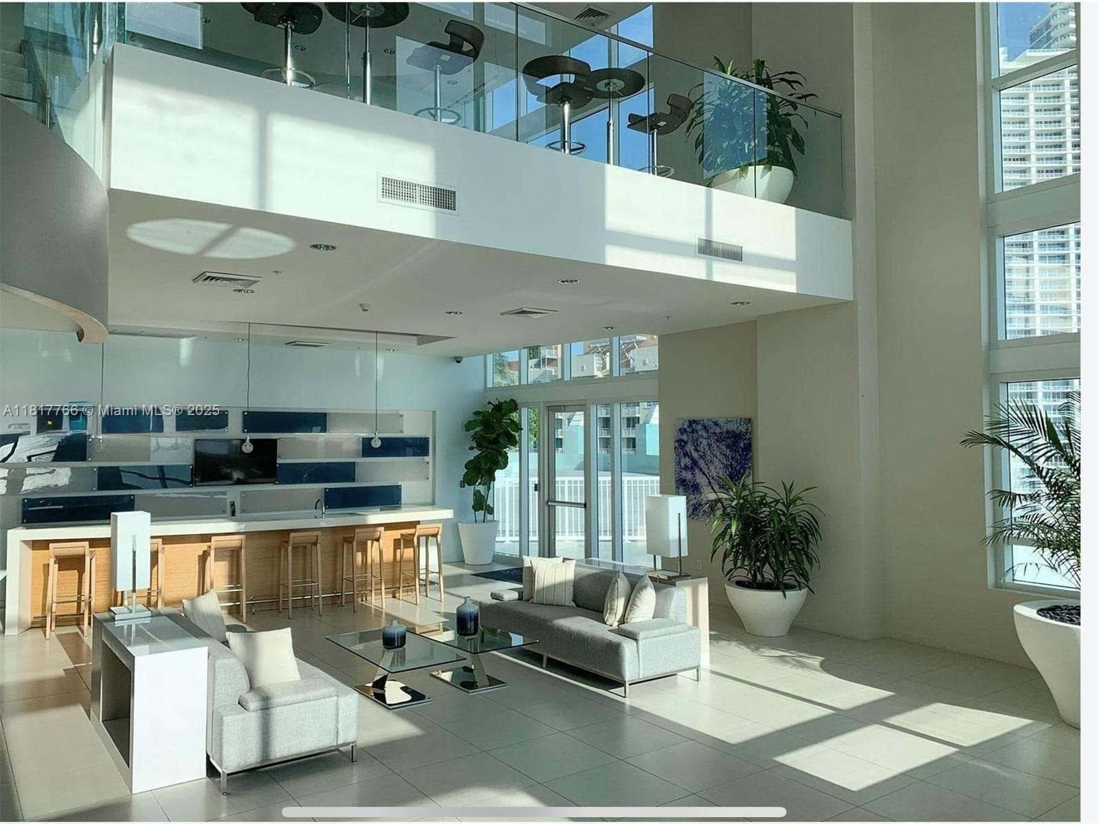 1900 N Bayshore Dr # 3909, Miami FL 33132 — 18