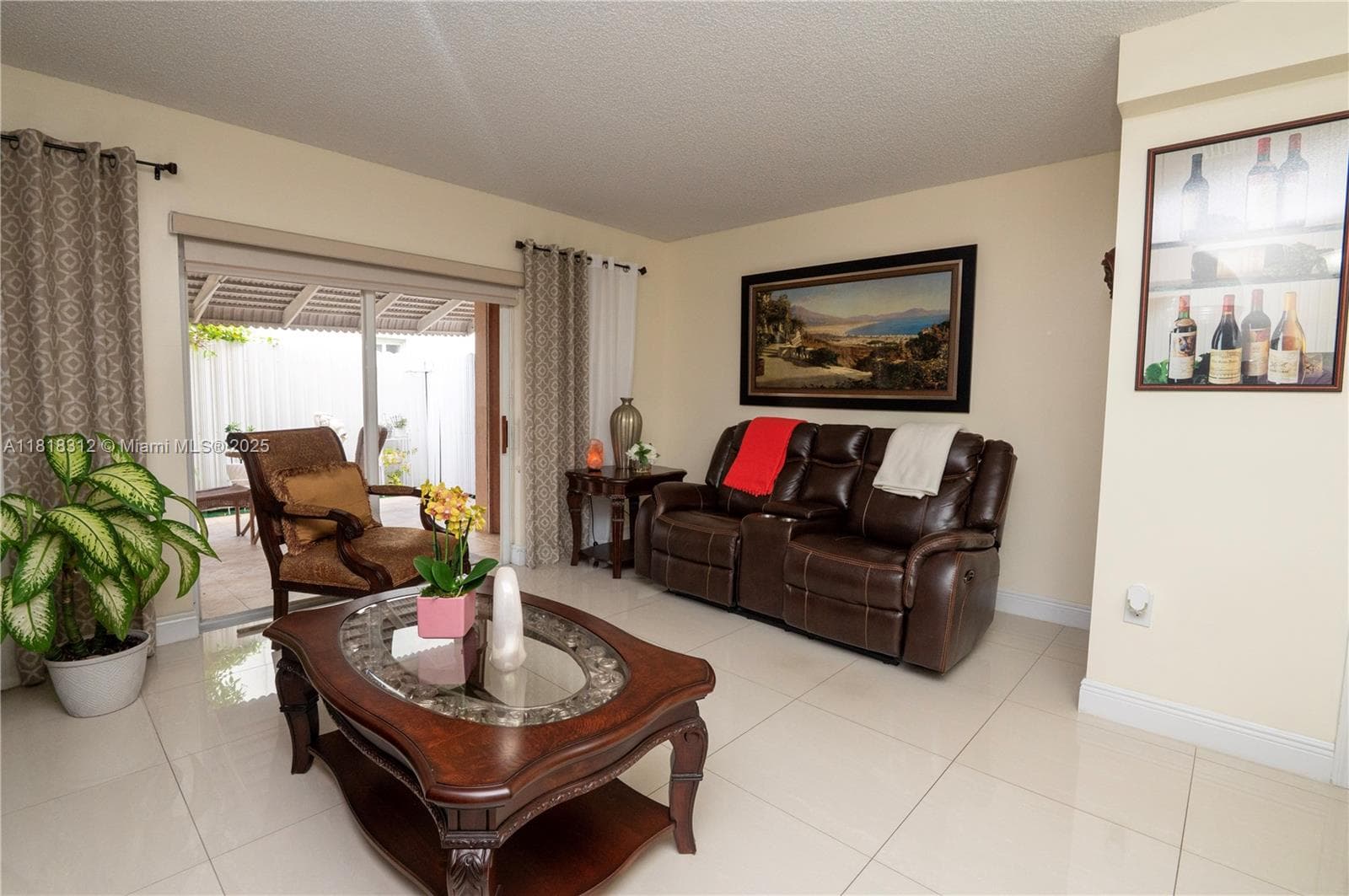 2375 W 74th St # 6, Hialeah FL 33016 — 11