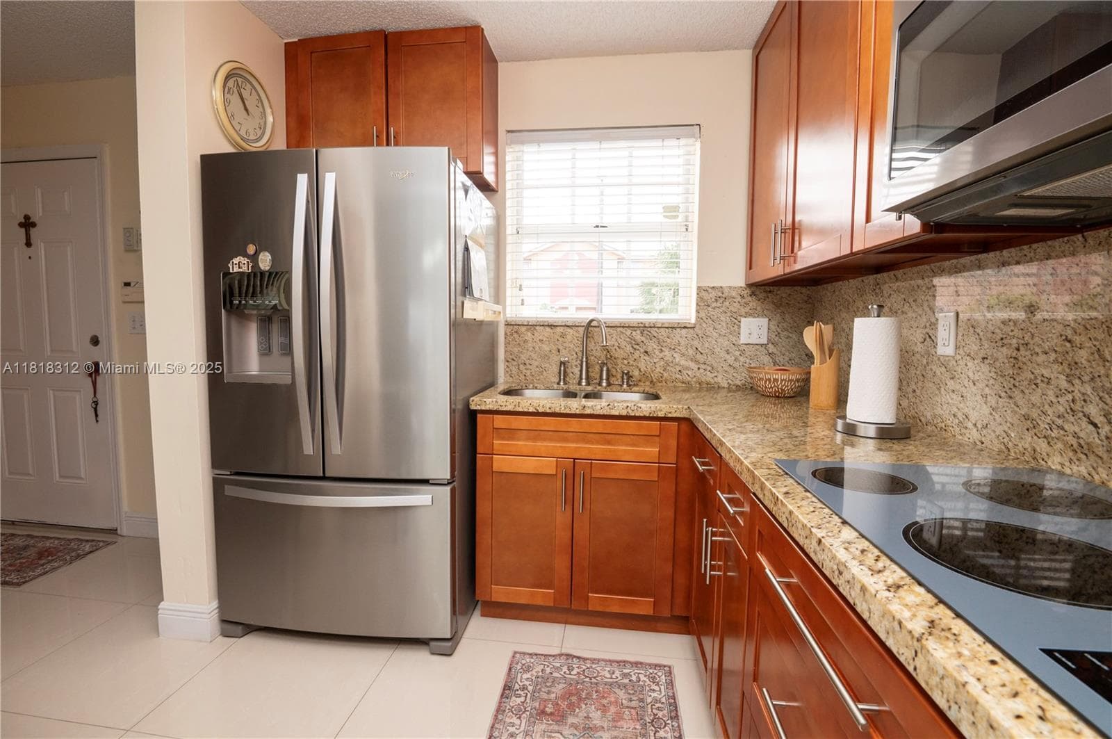 2375 W 74th St # 6, Hialeah FL 33016 — 8