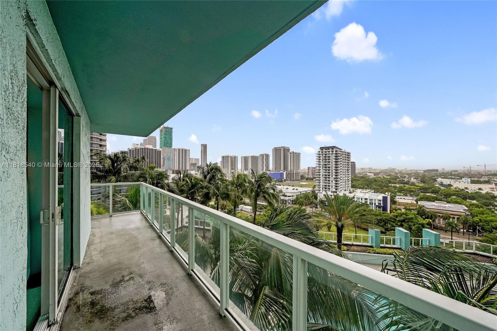 1900 N Bayshore Dr # 1411, Miami FL 33132 — 18
