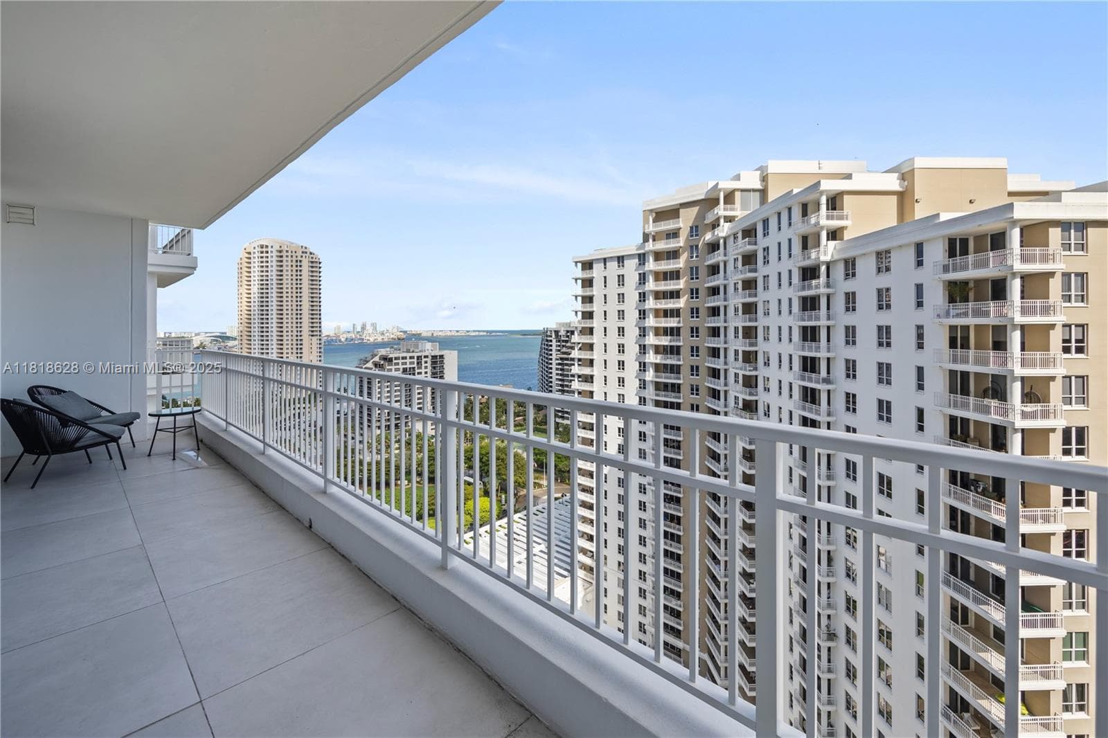 801 Brickell Key Blvd # 2203, Miami FL 33131 — 2