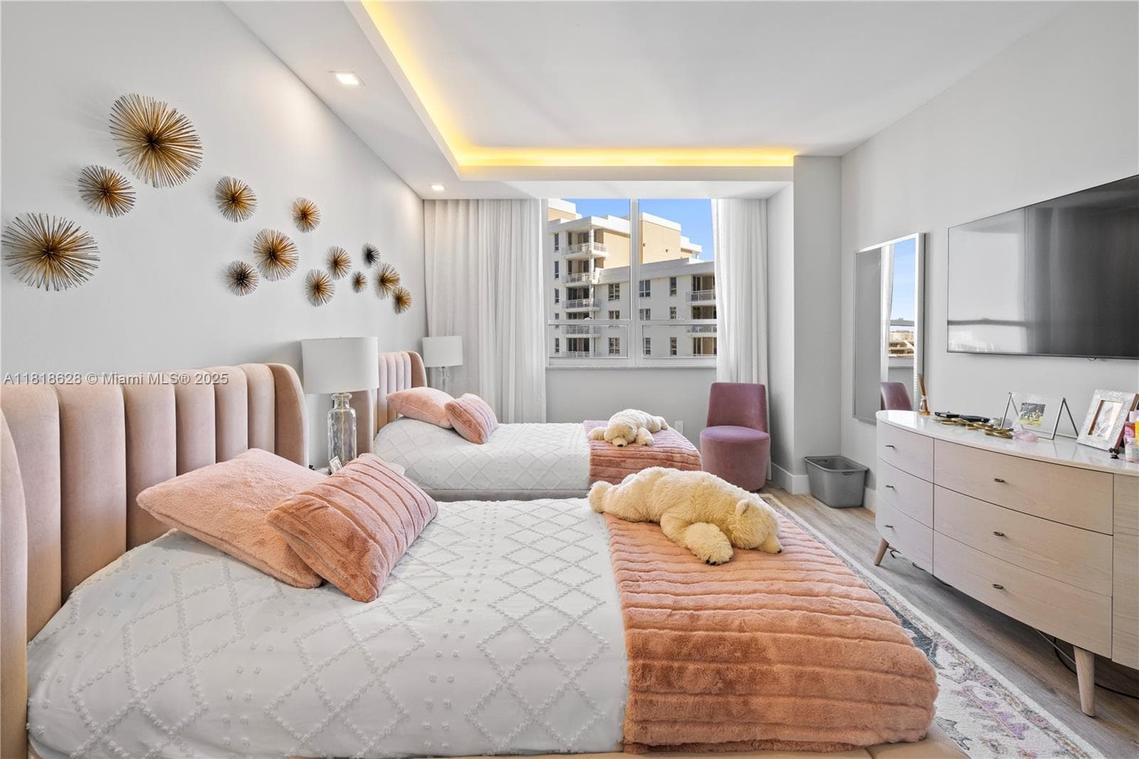 801 Brickell Key Blvd # 2203, Miami FL 33131 — 28