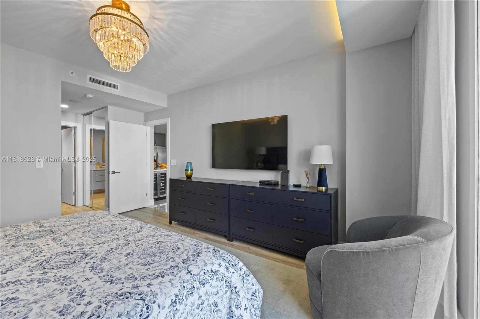 801 Brickell Key Blvd # 2203, Miami FL 33131 — 9
