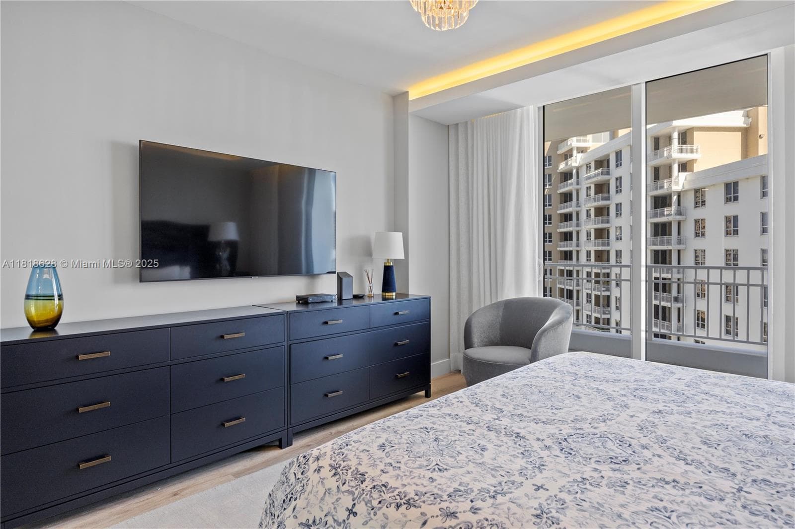 801 Brickell Key Blvd # 2203, Miami FL 33131 — 10