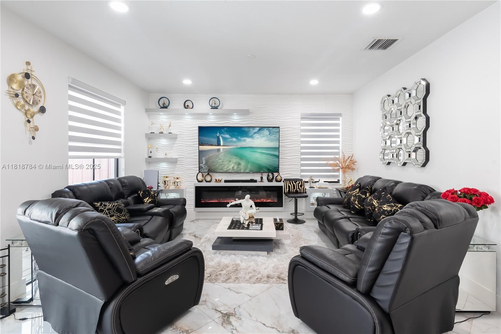 8885 NW 100th Pl, Doral FL 33178 — 17