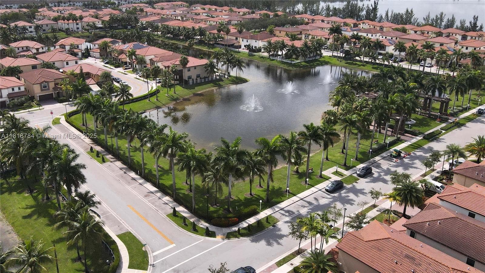 8885 NW 100th Pl, Doral FL 33178 — 49