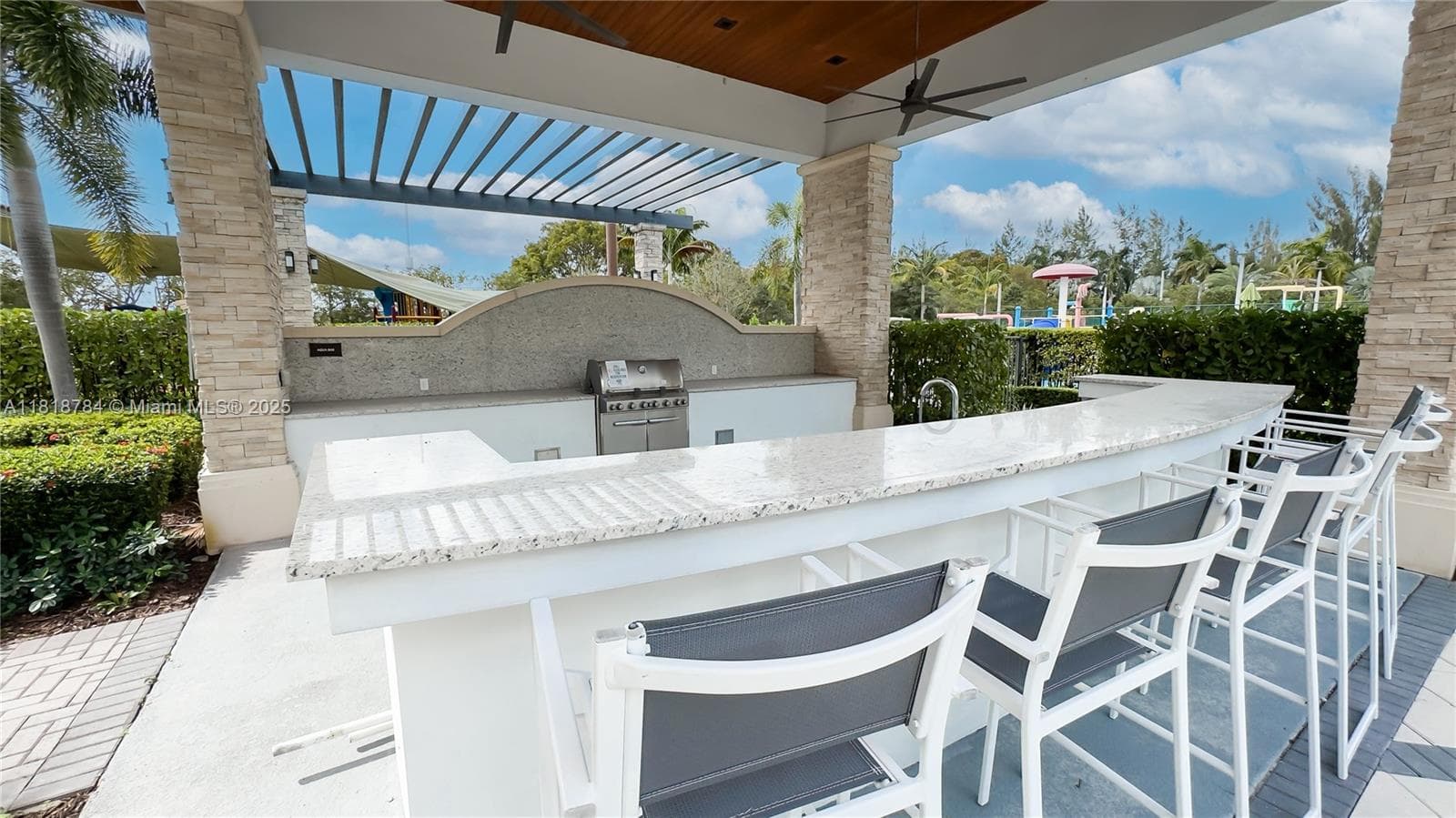 8885 NW 100th Pl, Doral FL 33178 — 54