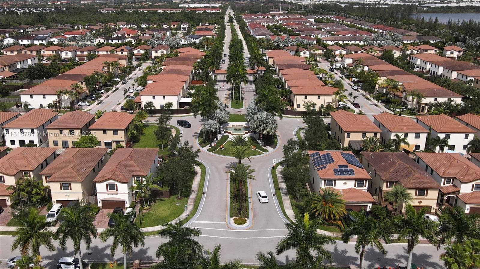 8885 NW 100th Pl, Doral FL 33178 — 50