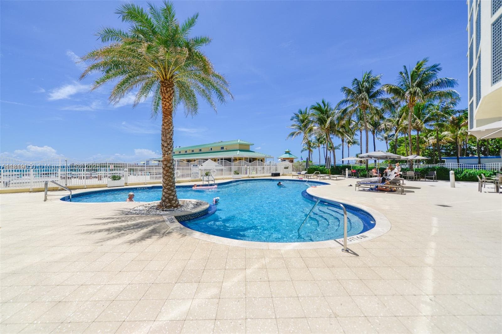 16699 Collins Ave # 2107, Sunny Isles Beach FL 33160 — 41